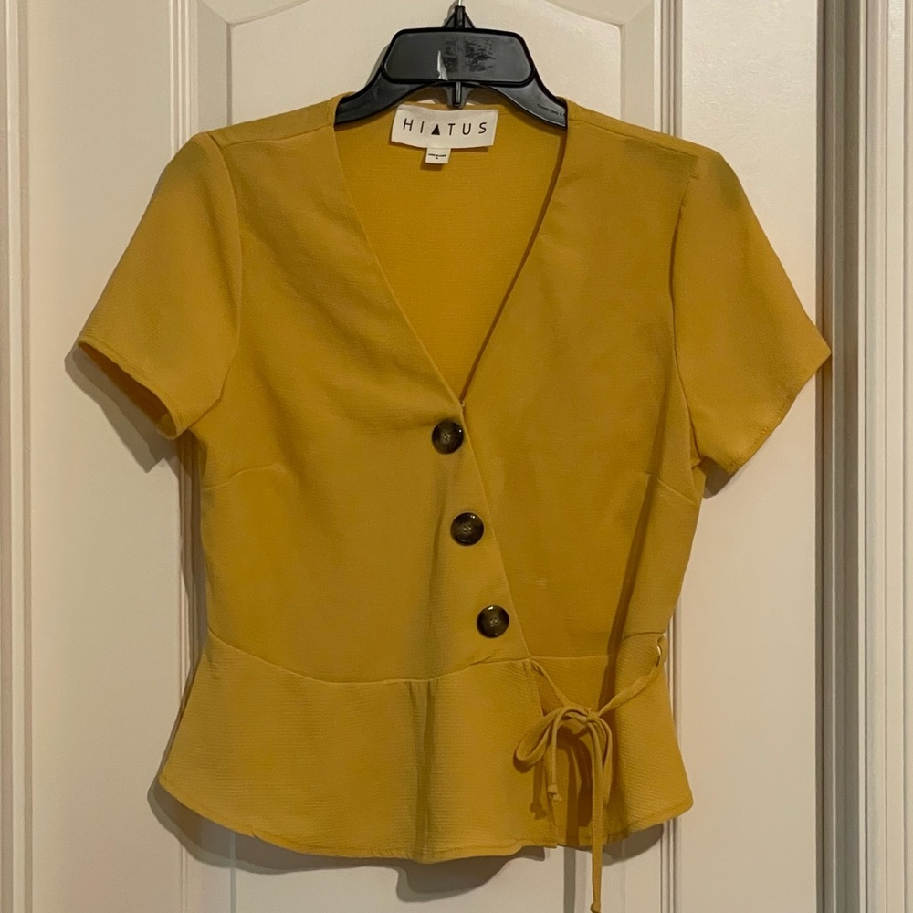Hiatus Yellow V Neck Wrap Blouse Size M